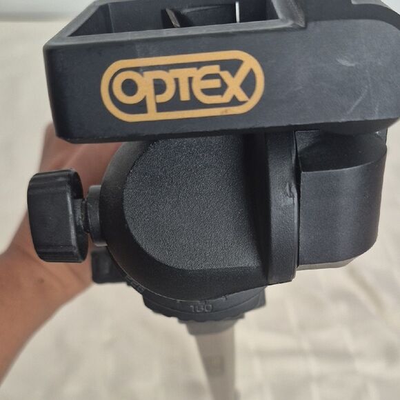 T-260 Tripod - Black and Gray - Picture 13 of 16